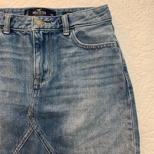 Hollister High-Rise Denim Skirt